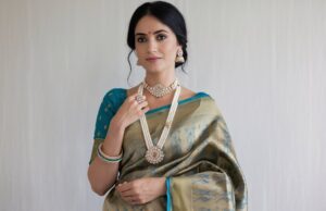 indian women with silk saree