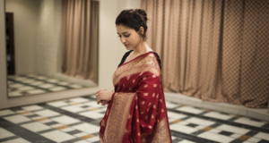 a indian beautiful women in Readymade Saree